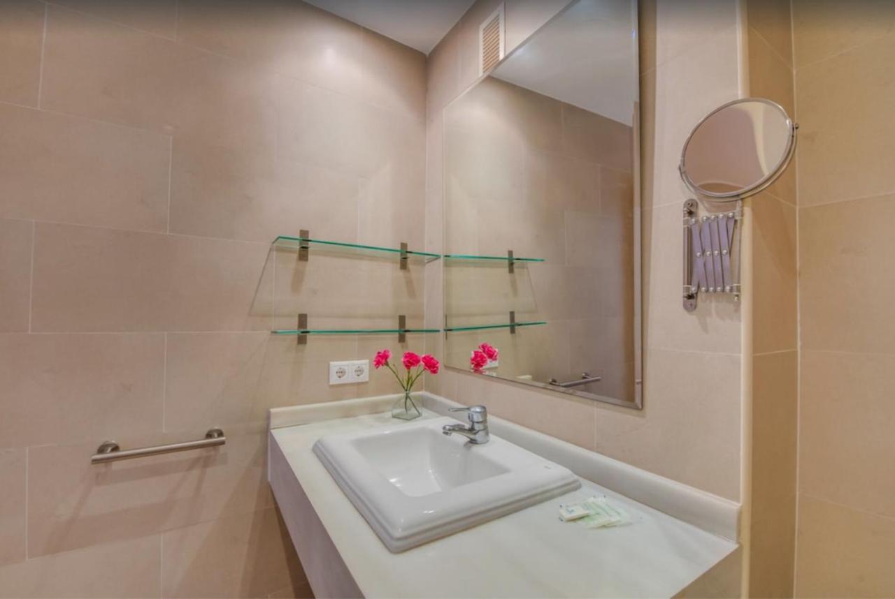 Es Port Penthouse Apartment Сантаний Екстериор снимка